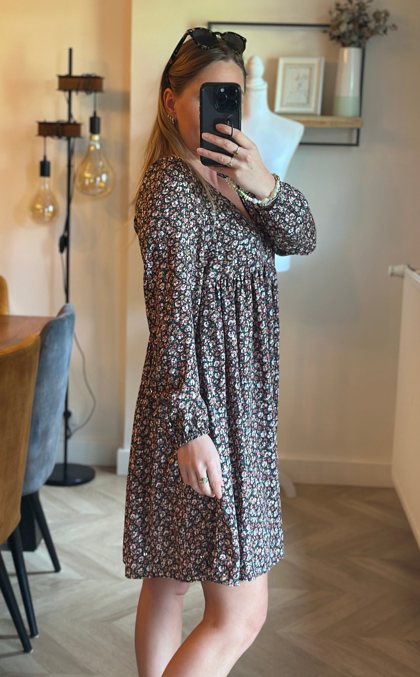 Robe fleurie coupe fluide T.34