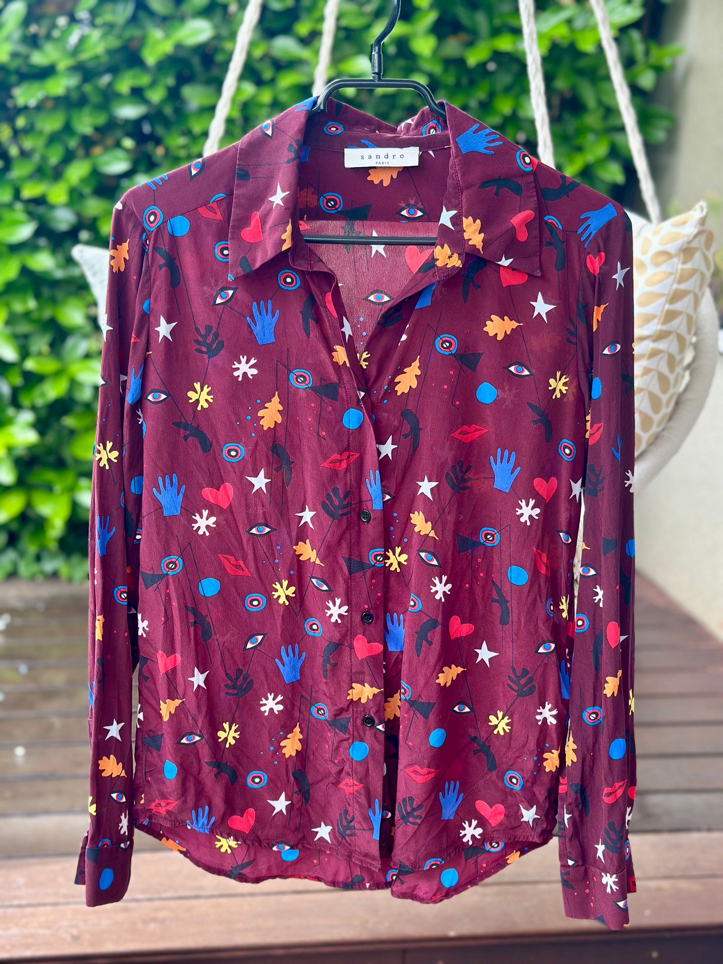 Chemise imprimée en soie bordeaux multicolore T.36