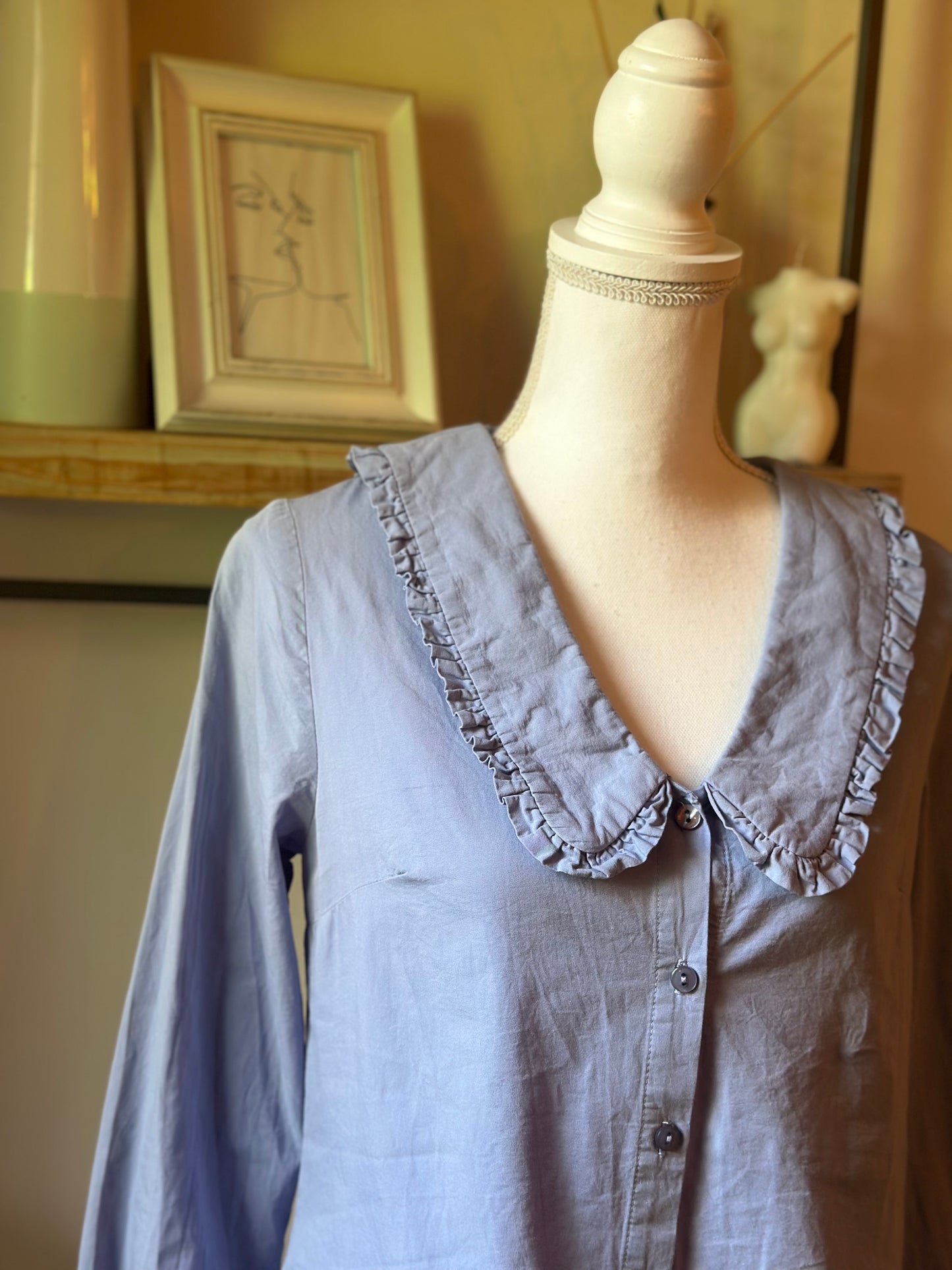 Chemise bleu ciel à col Claudine T.36