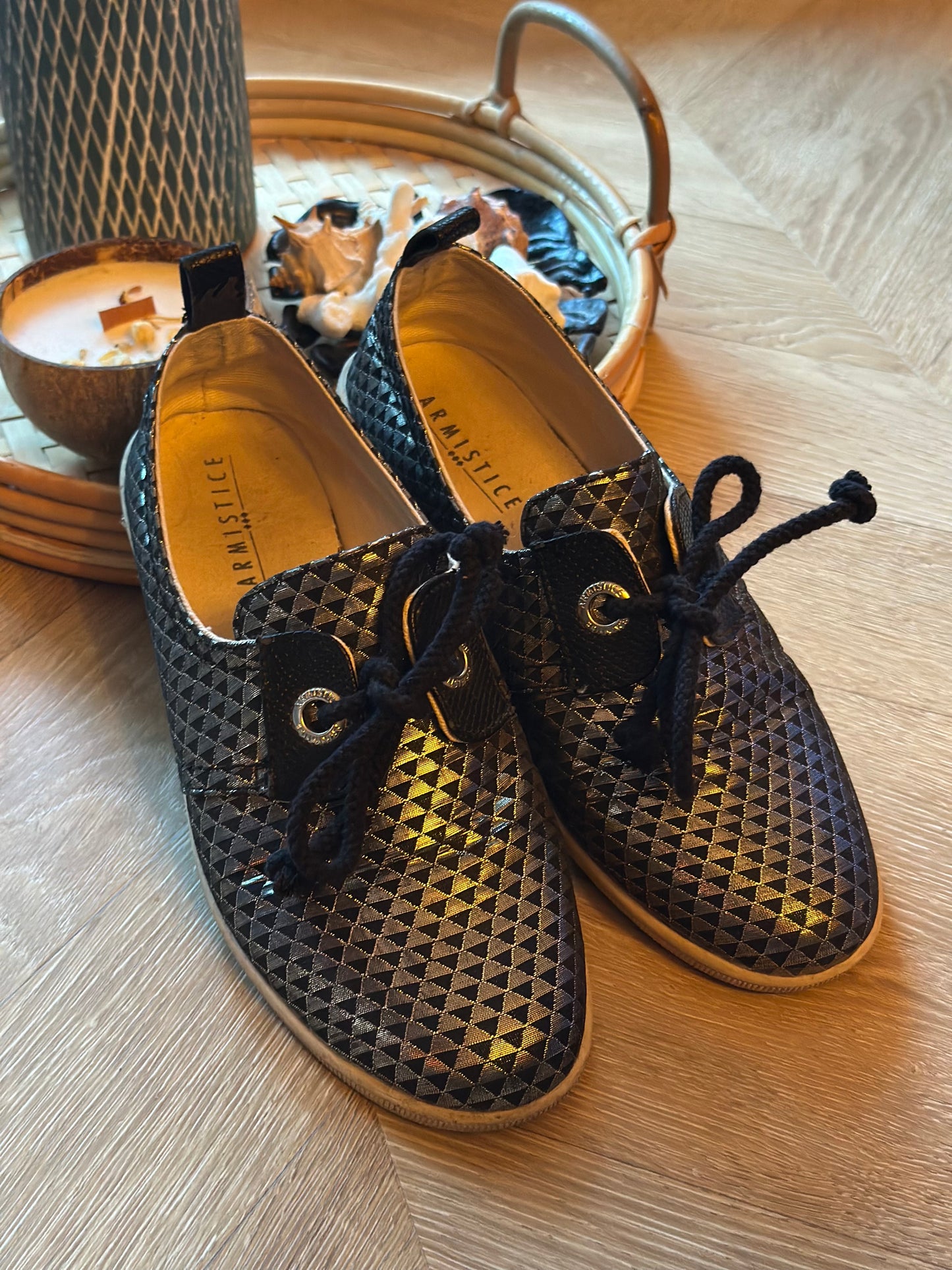 Derbies imprimé géométrique noir argenté P.37