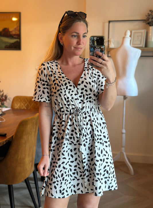 Robe imprimé noir et blanc ajustable T.36