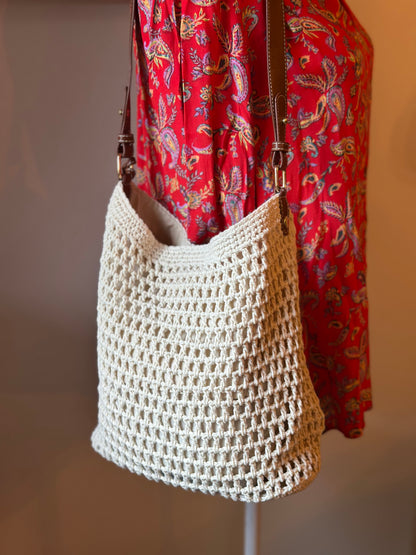 Sac bandoulière tressé crème et marron – Neuf