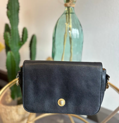 Sac en bandoulière noire en cuir avec détails dorés vintage