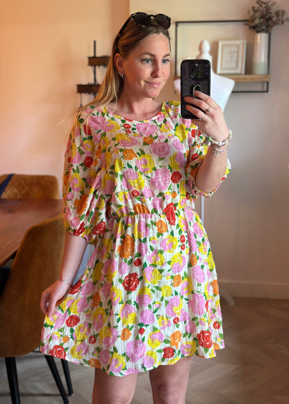 Robe d’été fleurie dos avec liens T.40