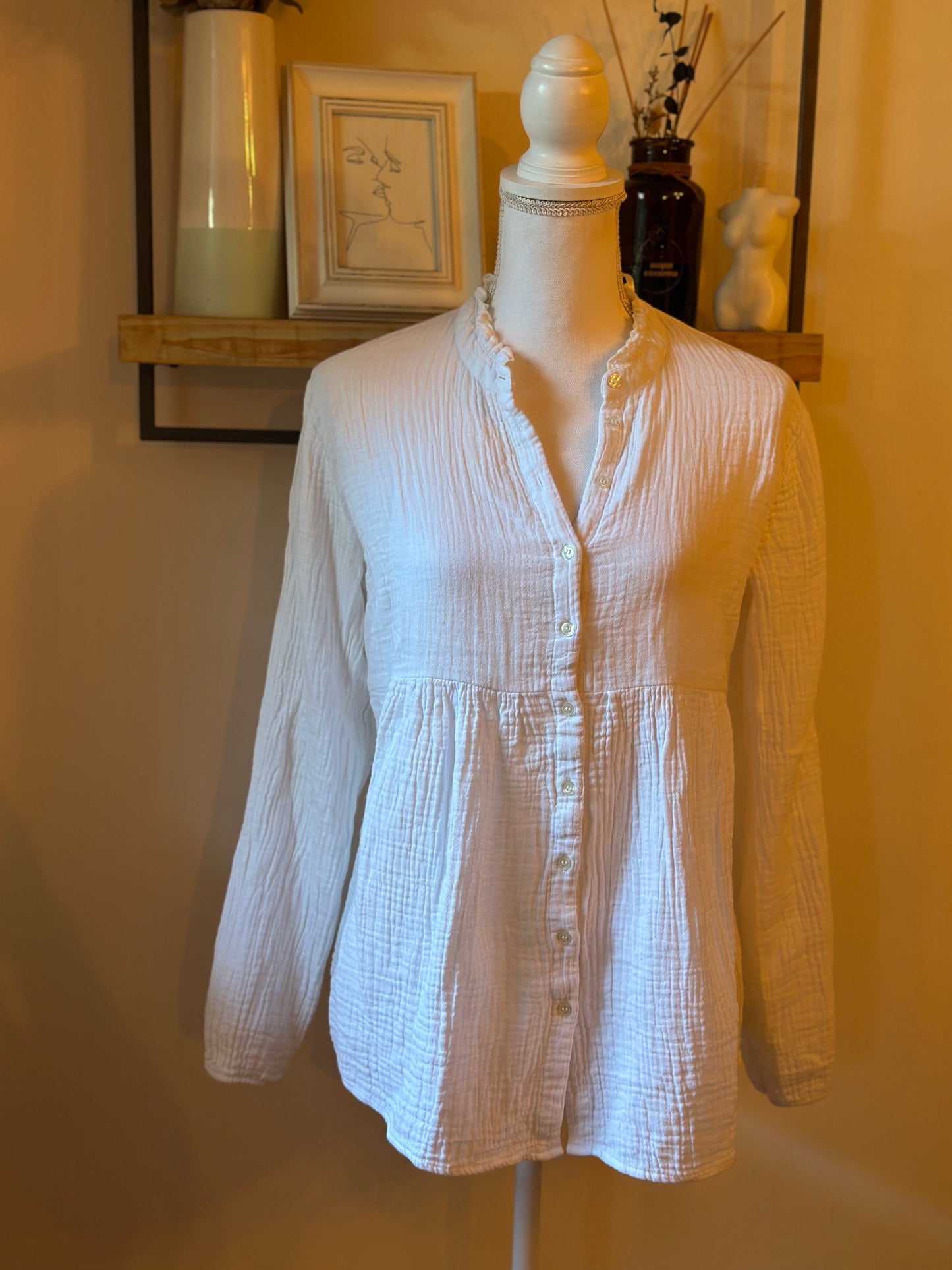 Blouse unie blanche fabriquée en Italie T.U convient du 38 au 42