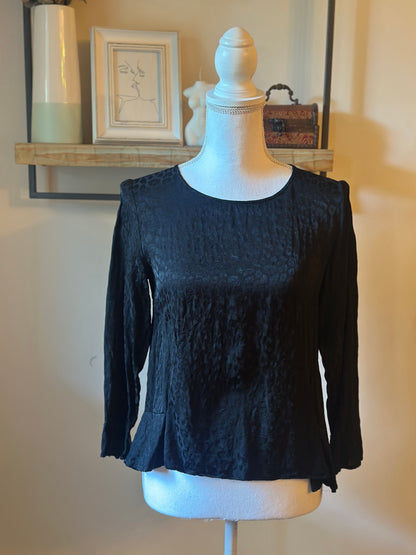 Blouse noire jacquard motif léopard T.38