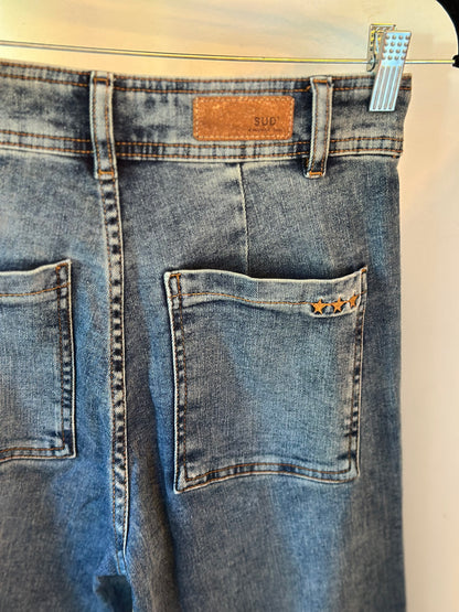 Jean taille haute jambes larges T.34