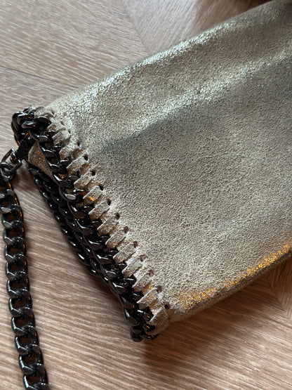 Sac bandoulière cuir métallisé doré chaîne Made in Italy – 21x14 cm