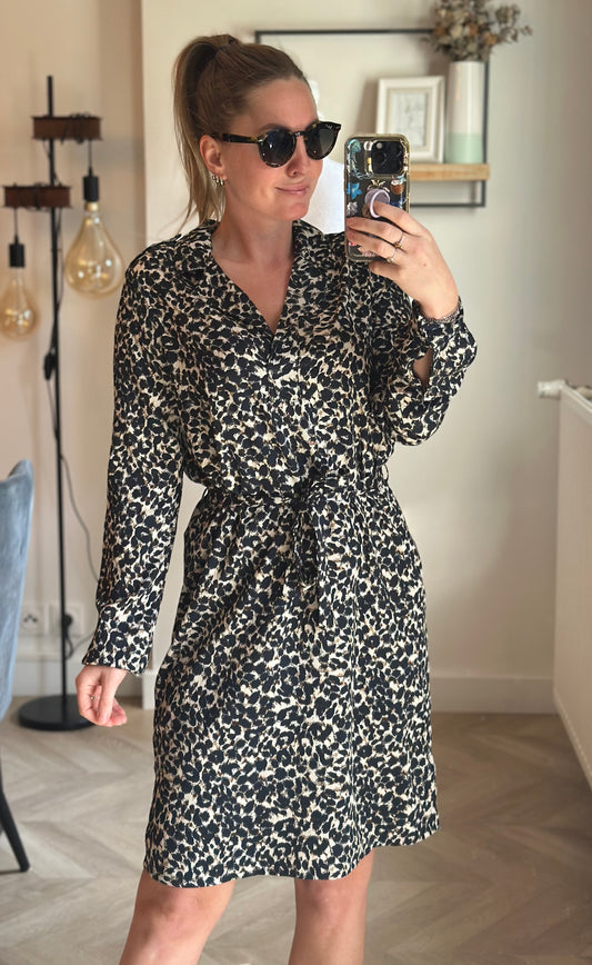 Robe léopard fluide ceinturée manches longues T.36