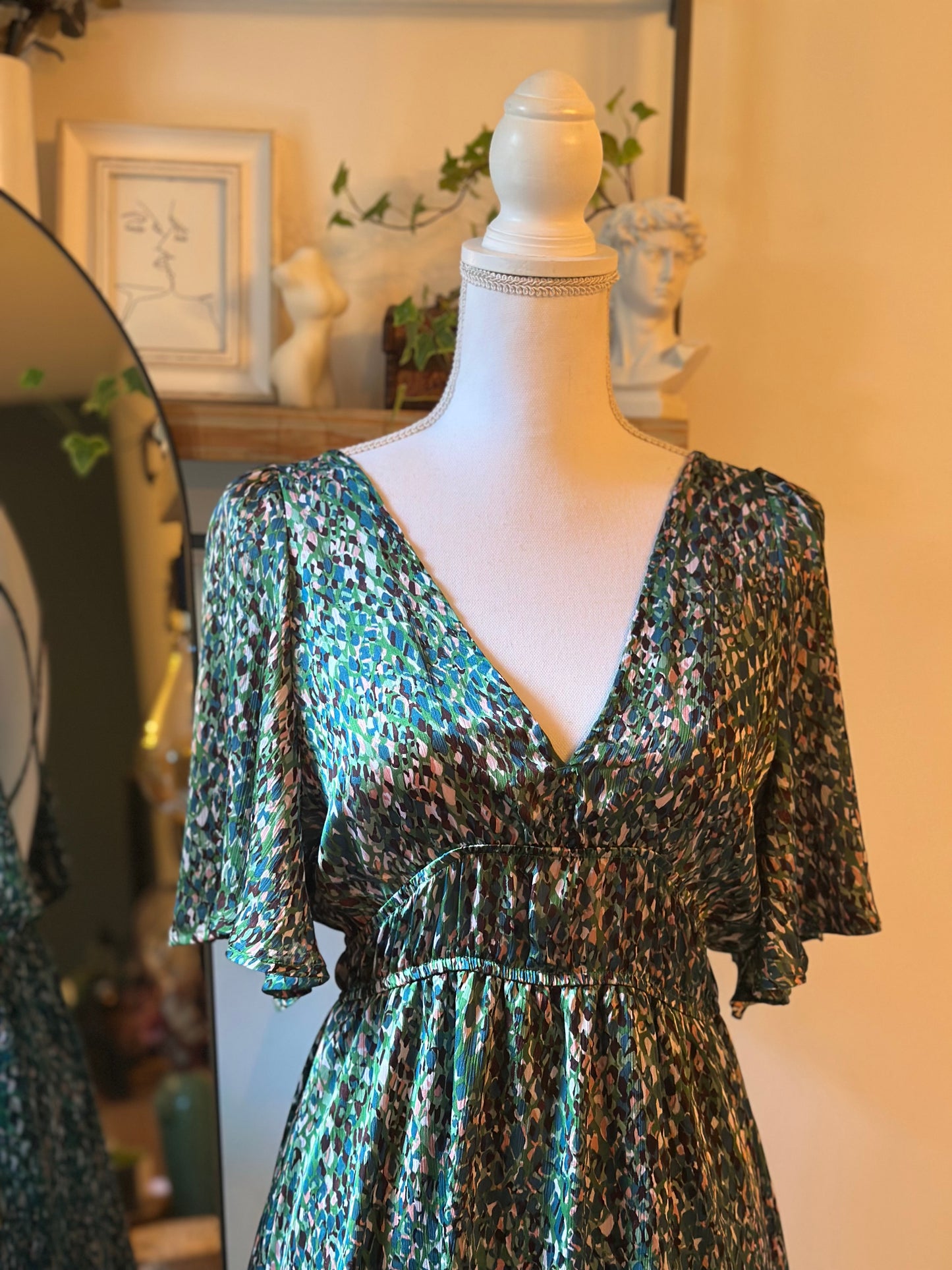 Robe verte à motifs dos nu T.36/38