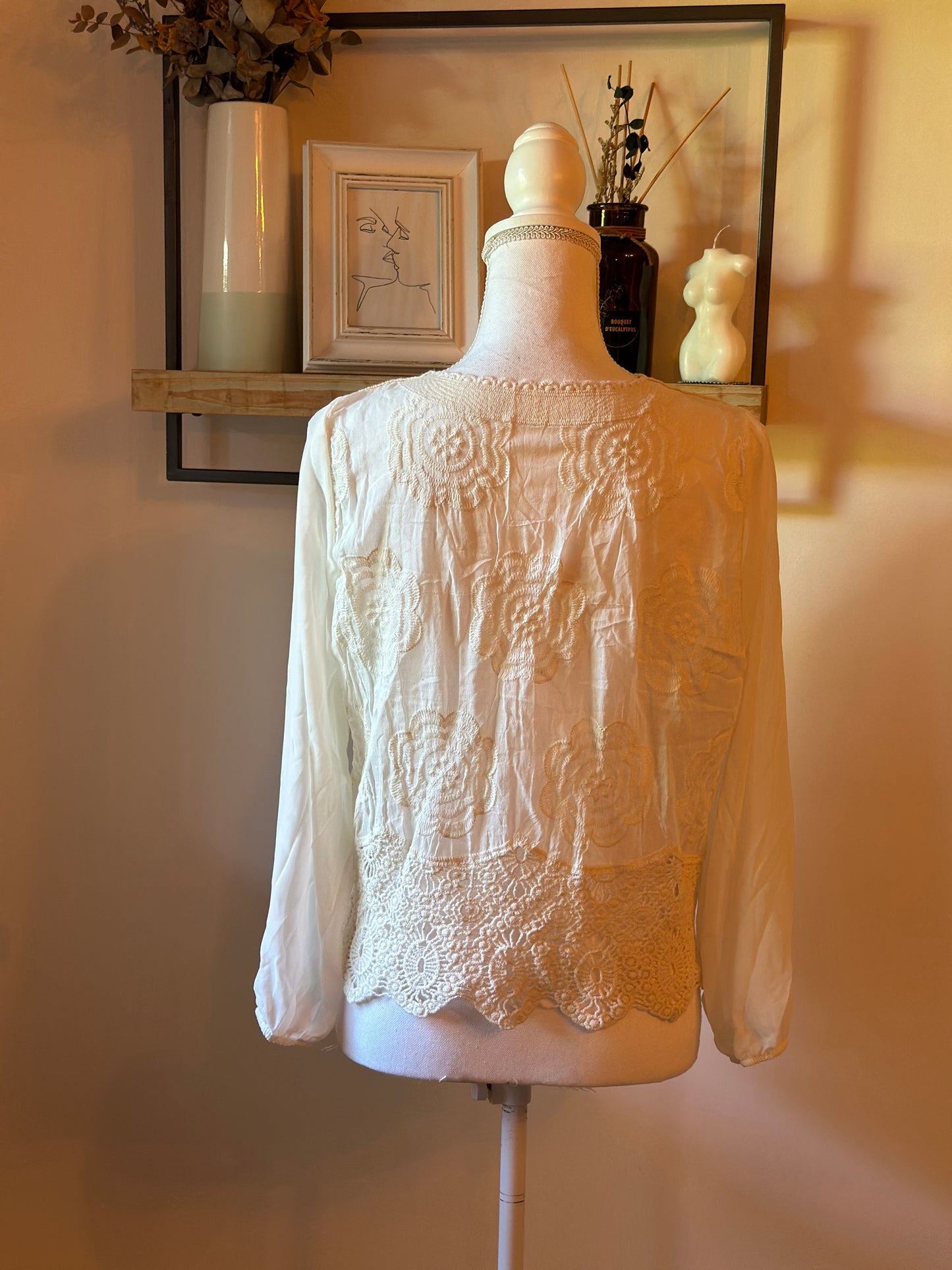 Cardigan dentelle crème T.36/38