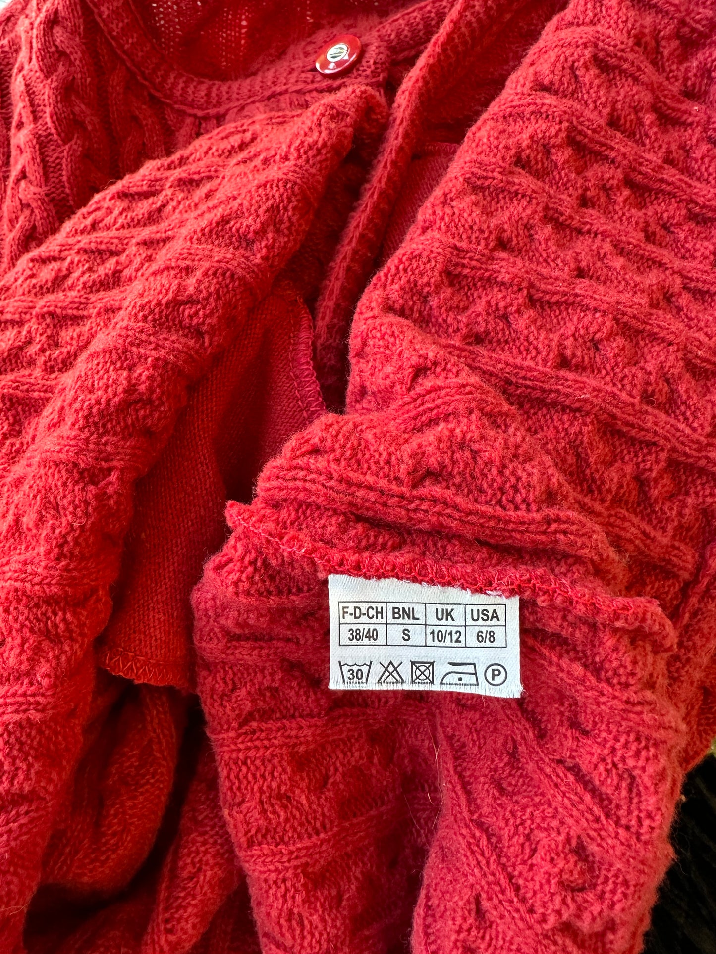 Cardigan rouge en laine, maille torsadée, Vintage T.38/40