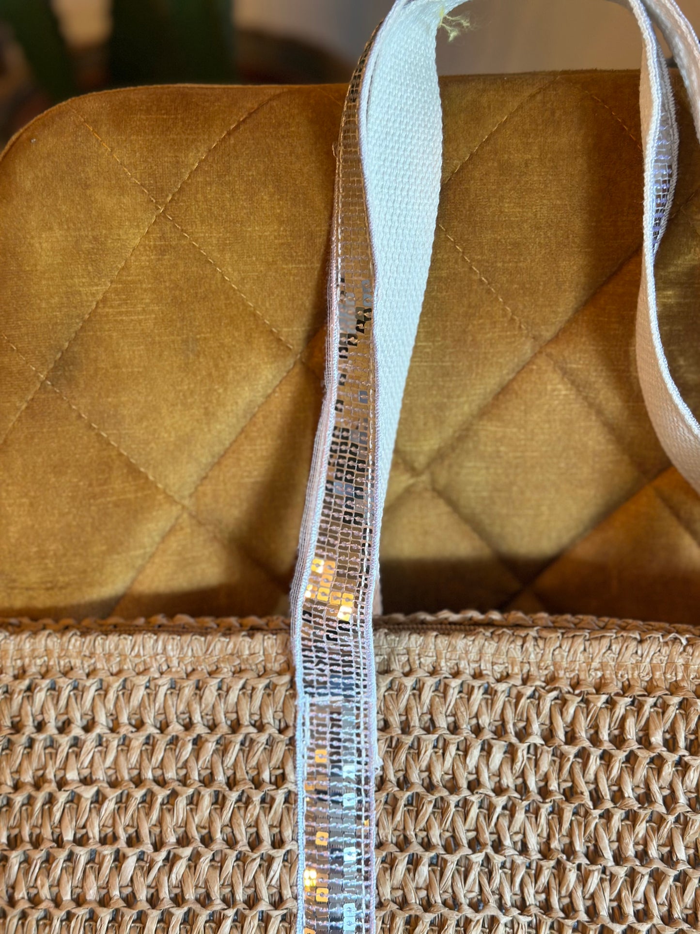 Grand cabas tressé sequins argentés