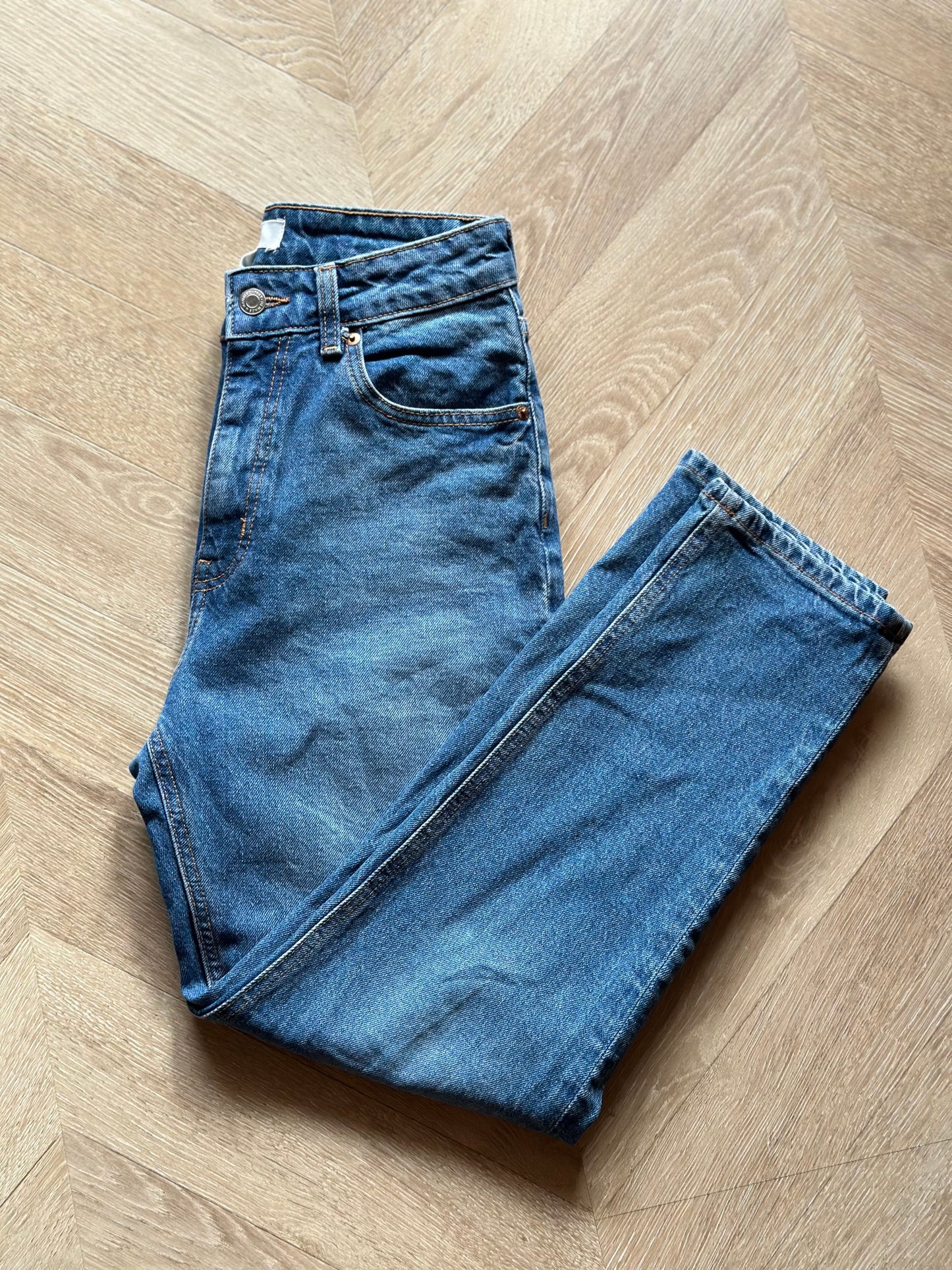 Jean mom droit en coton bleu denim T.36