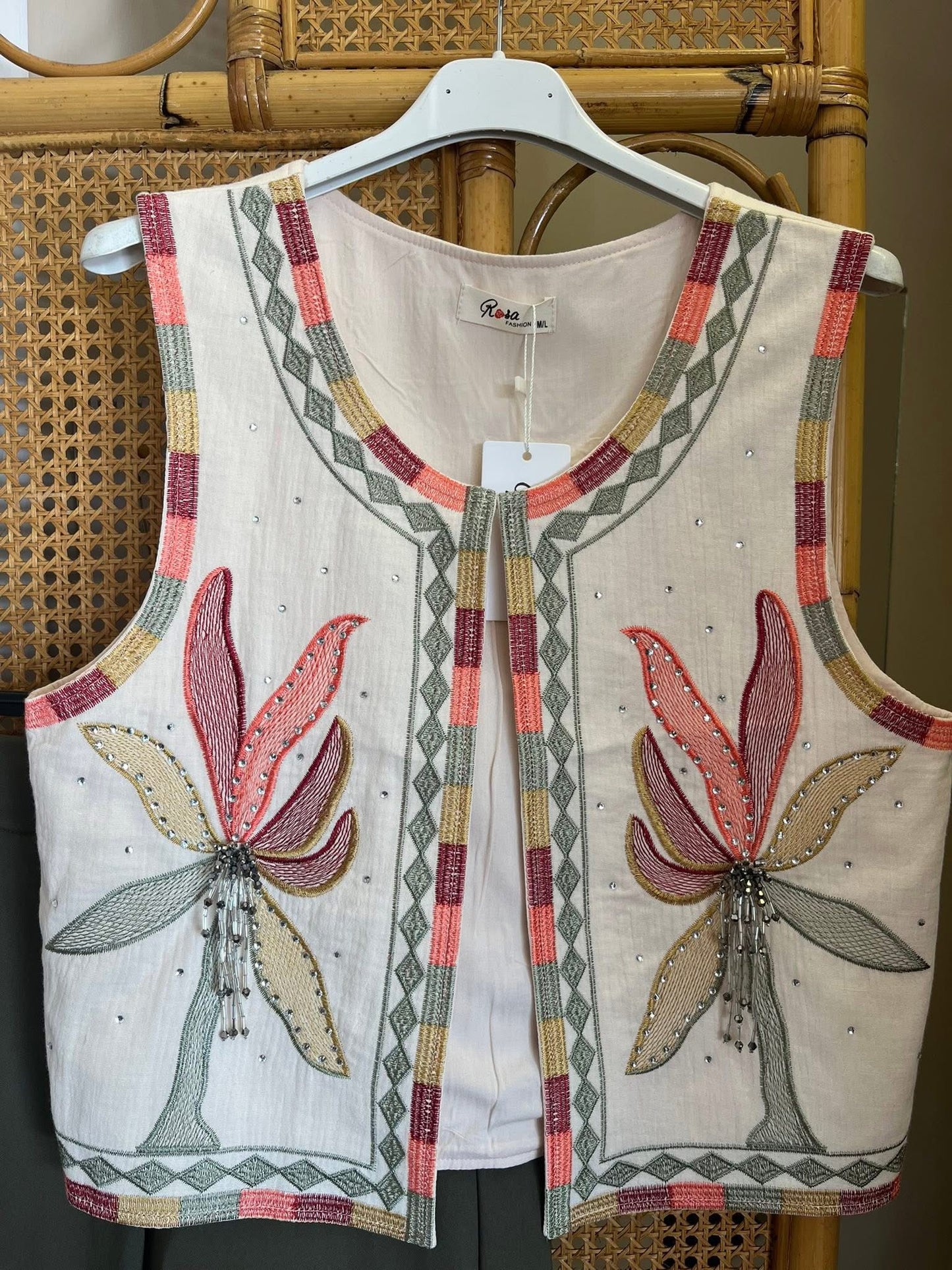 Gilet sans manches brodé fleuri T.36/38