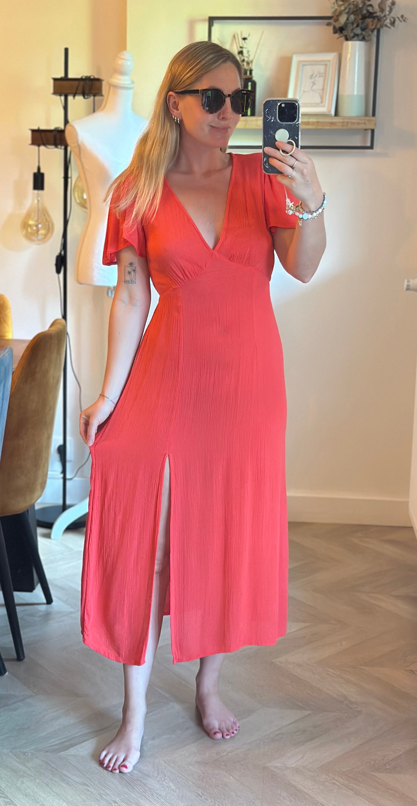 Robe midi modèle Jet corail tropical T.36