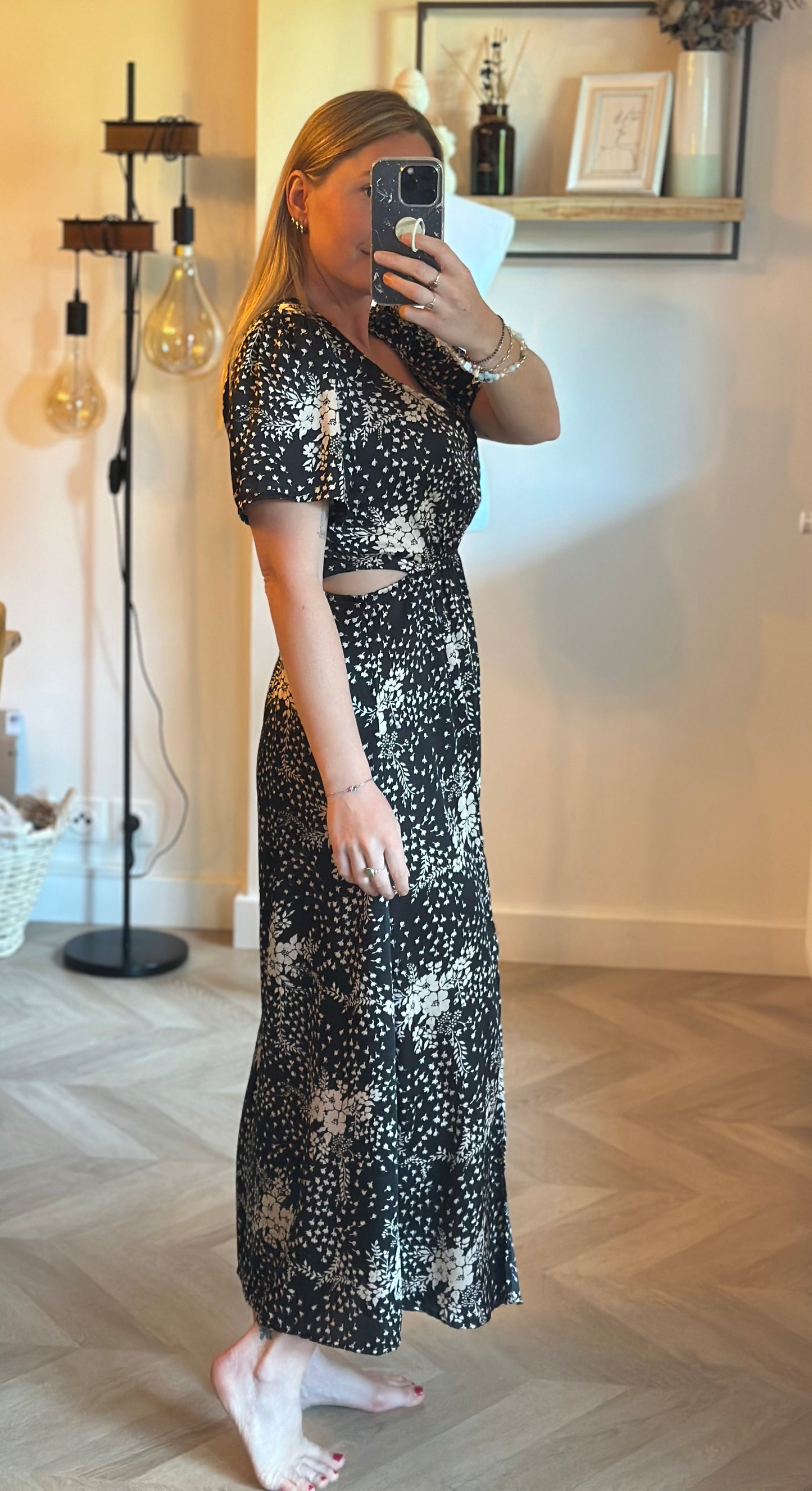 Robe longue imprimé fleuri noir et écru T.36/38