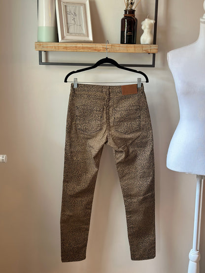 Pantalon slim imprimé léopard en coton T.36