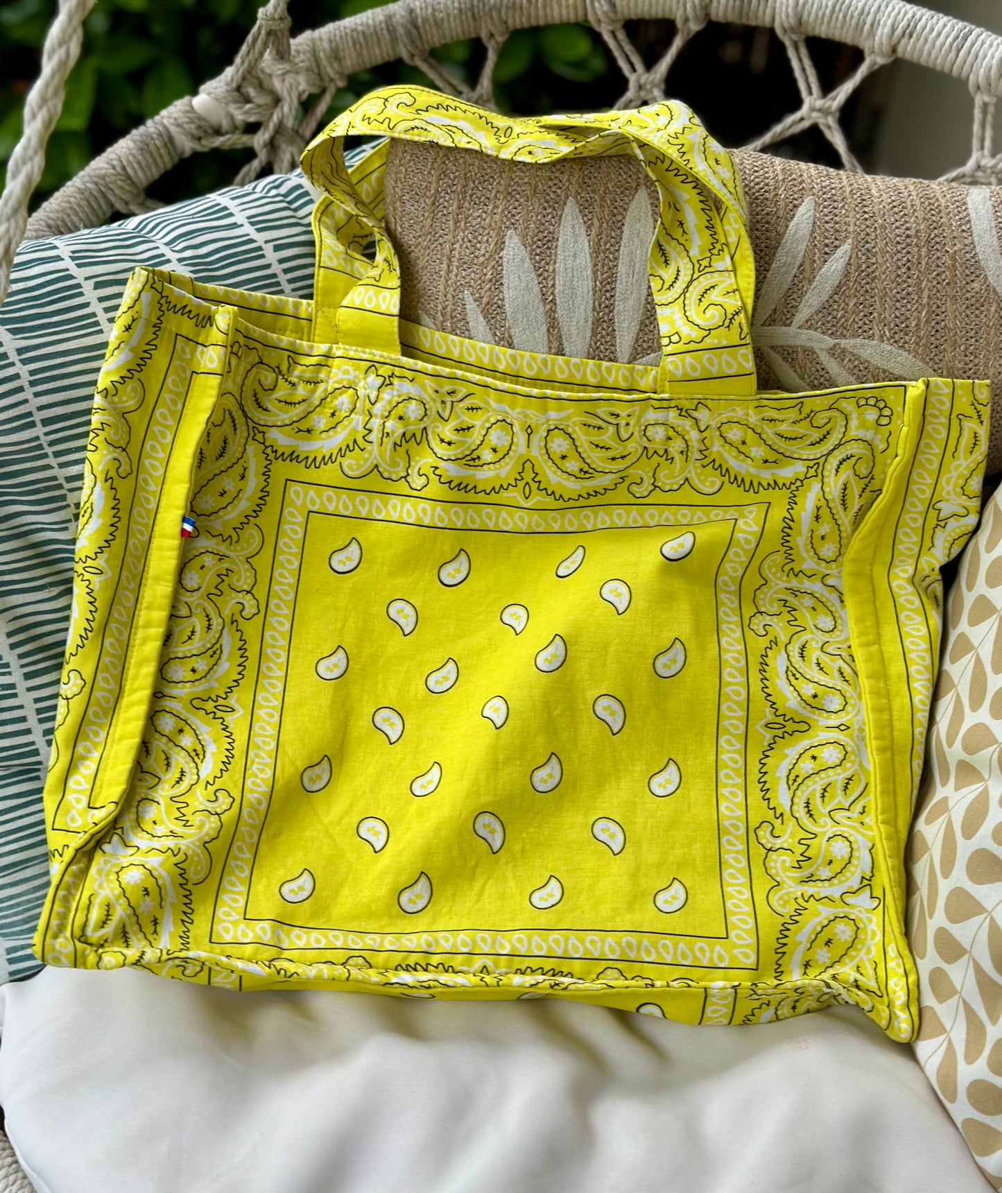 Sac cabas bandana jaune en coton matelassé Made in France 
 ￼