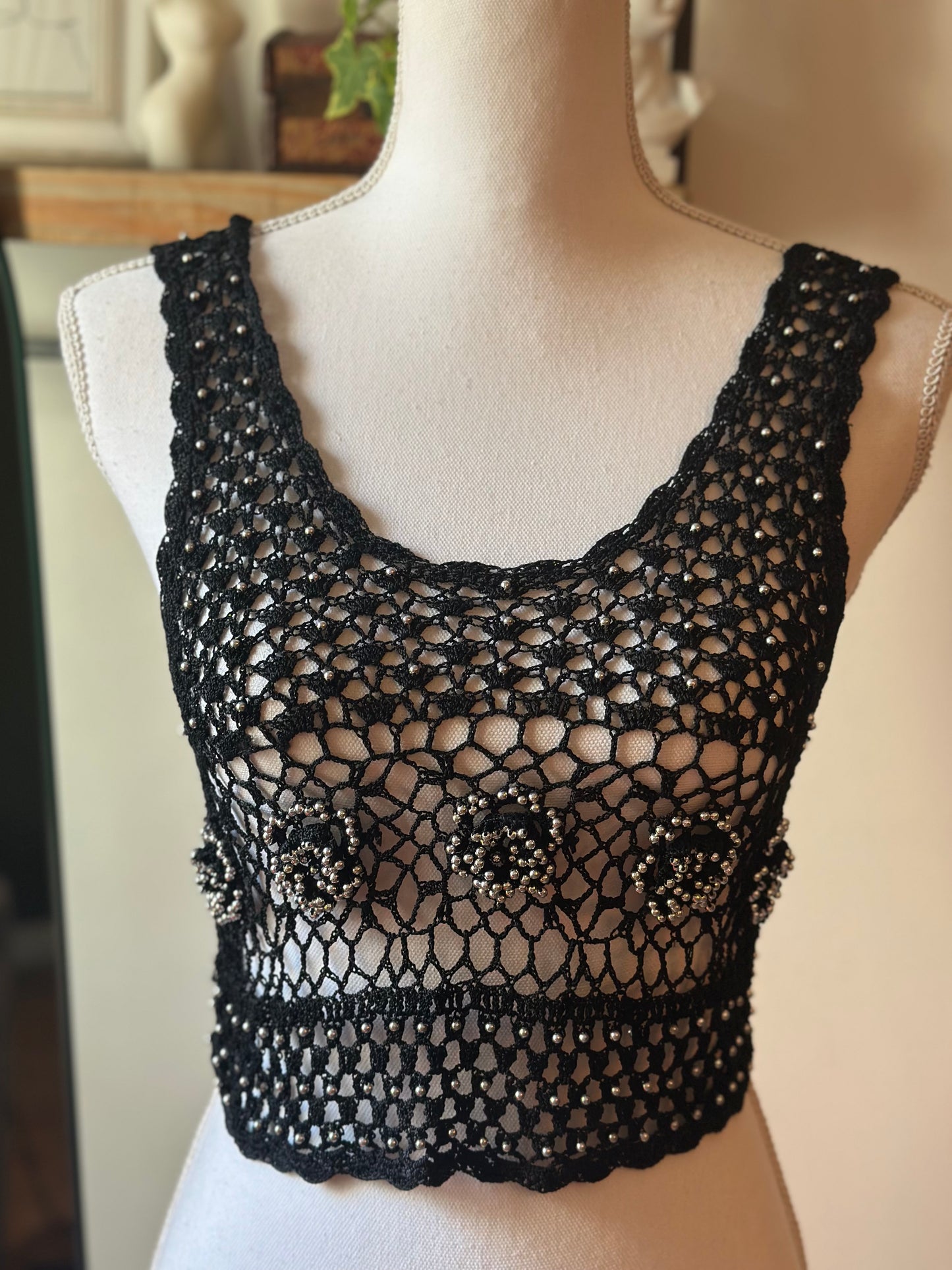 Top court crochet noir perles argentées, Vintage T.36