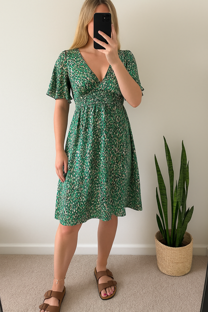 Robe verte à motifs dos nu T.36/38