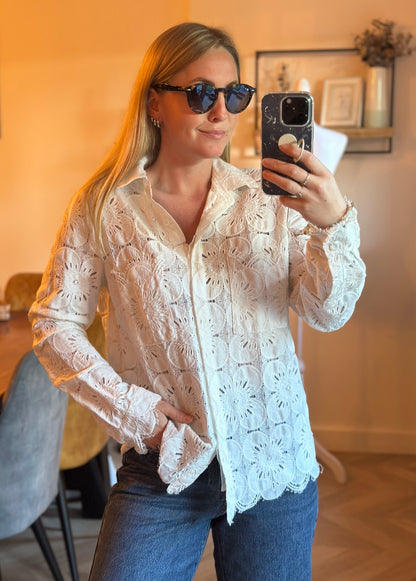 Chemise blanche broderie anglaise T.38