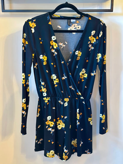 Combishort fleuri noir jaune T.38