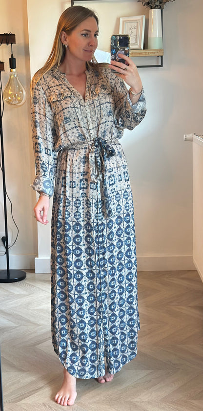 Robe longue à motifs bleus T.38