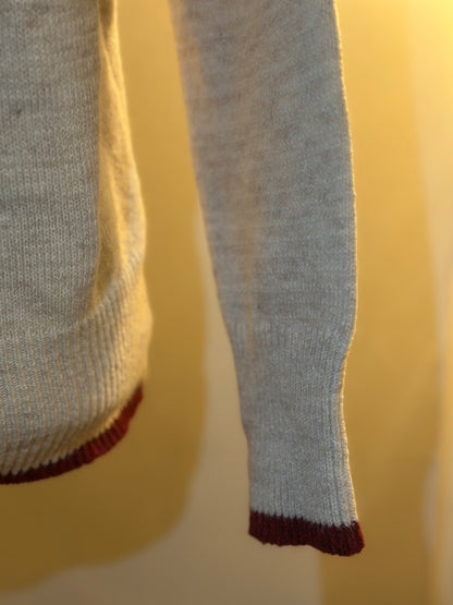 Gilet crème en laine boutons cœur rouges T.36 neuf