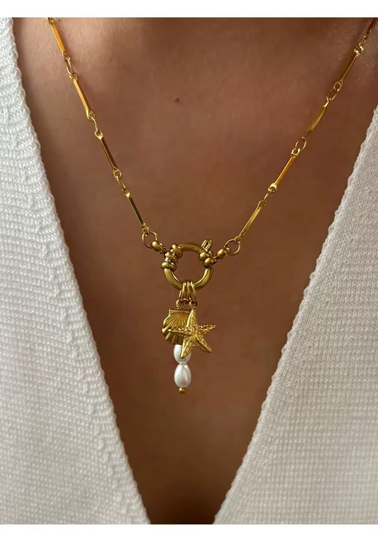 Collier “Trio Marin” – Acier inoxydable 316L, pendentifs coquillage, étoile de mer & perle