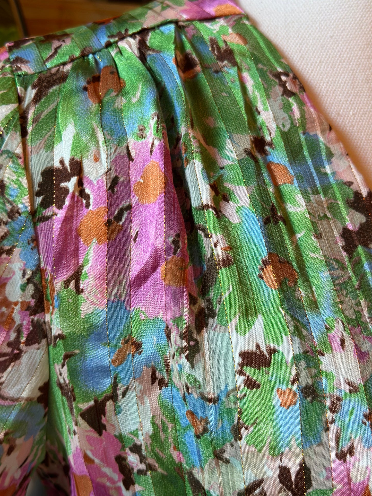 Robe d’été fleurie vert rose T.36