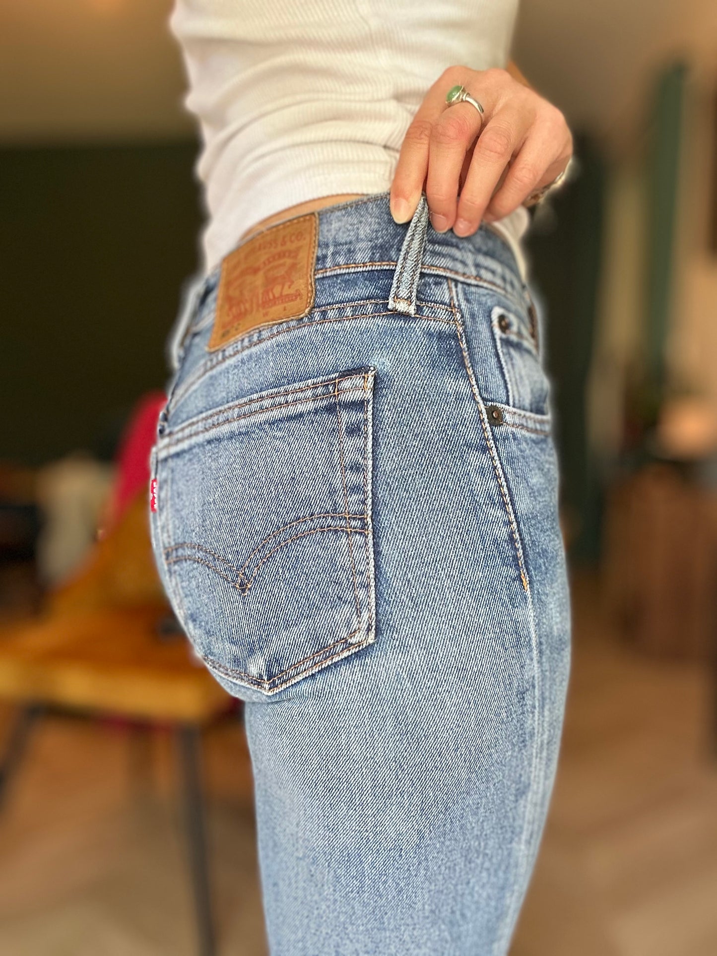 Jean Levi’s 505 C – Taille W25 L32 (équivalent 34/36 FR)