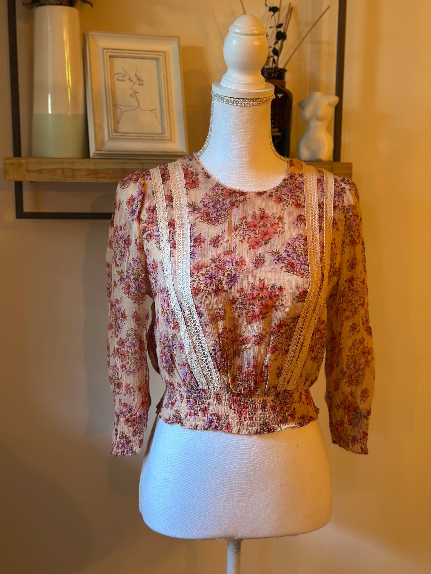 Blouse fleurie en viscose T.34/36