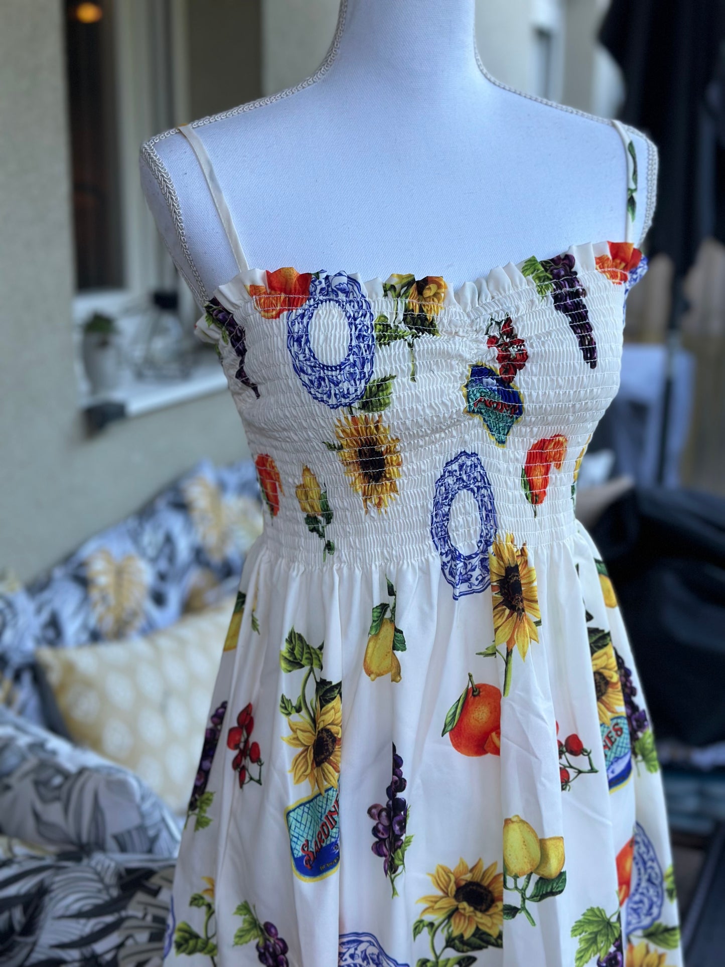 Robe d’été mi-longue imprimé fruits colorés T.36