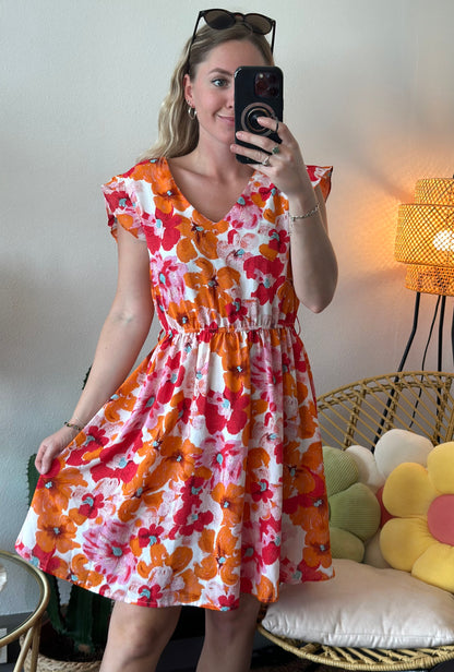 Robe d’été fluide à motifs fleuris rose orangé dos ouvert T.40