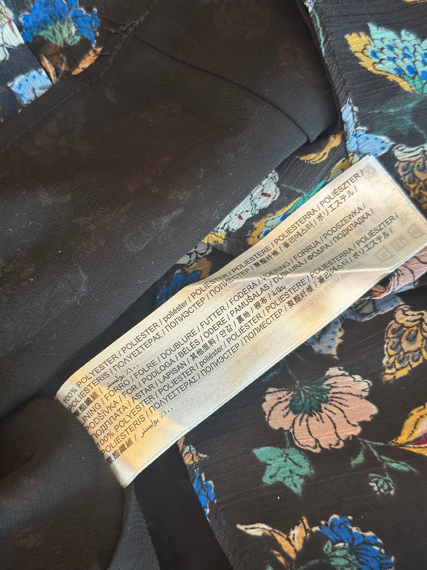 Robe fleurie à volants T.36