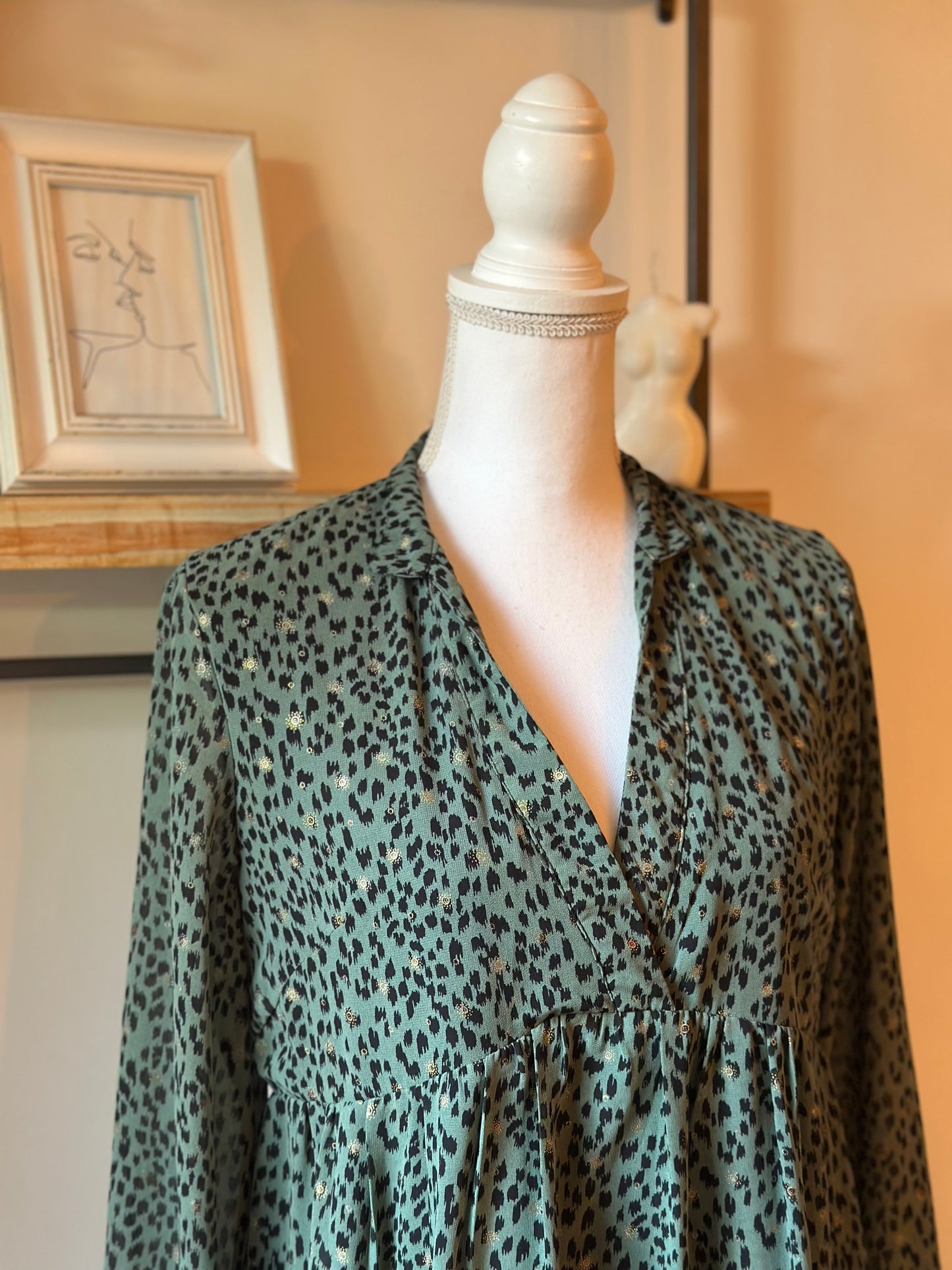 Robe fluide imprimé léopard vert T.36
