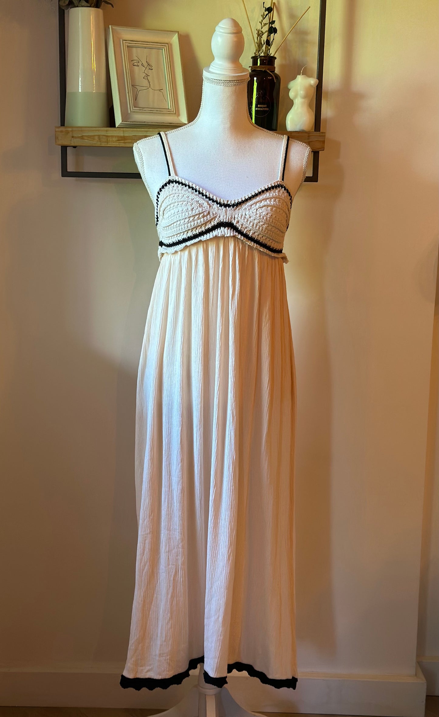 Robe longue fluide écrue détail crochet T.38