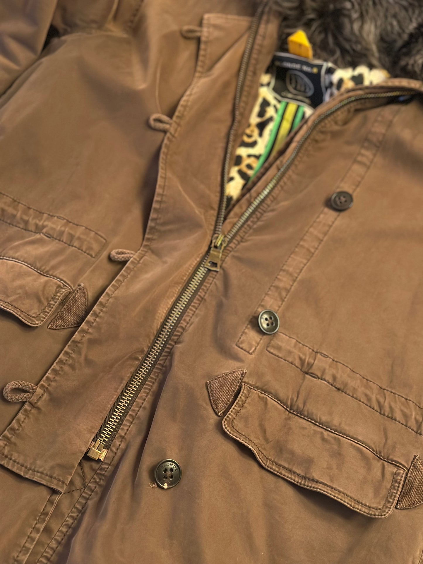 Parka chaude doublée fausse fourrure T.38