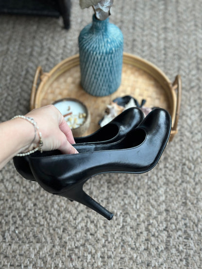 Escarpins cuir noir P.36