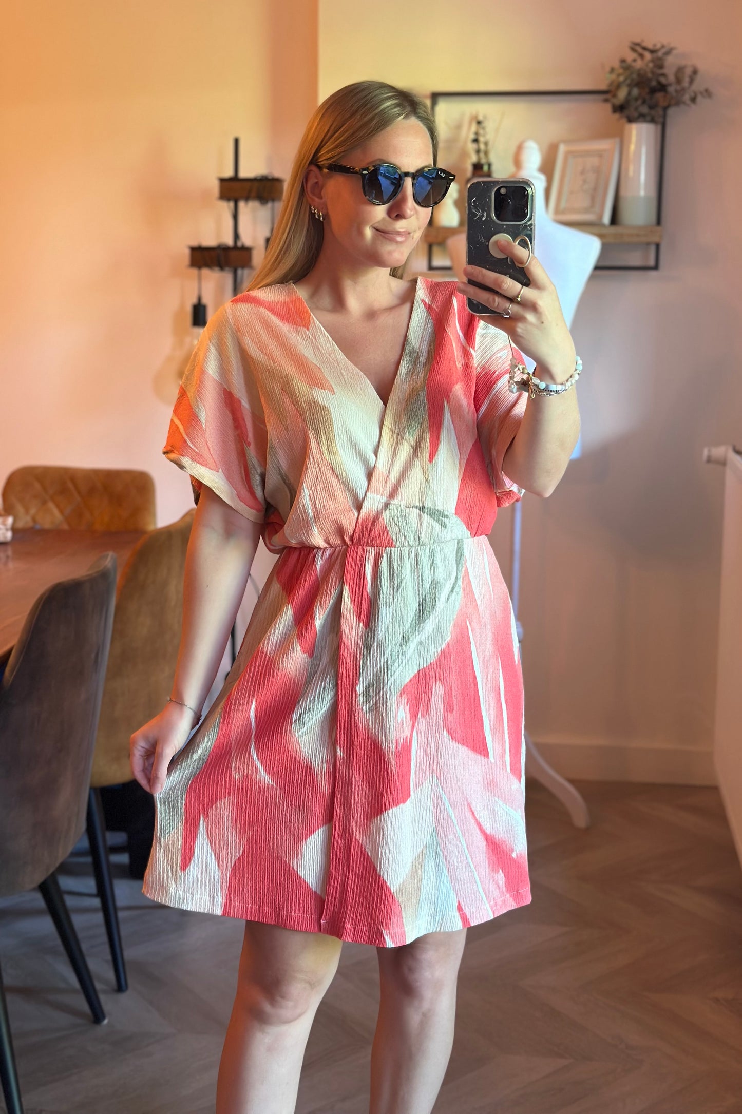 Robe d’été fluide imprimé corail et beige T.34/36