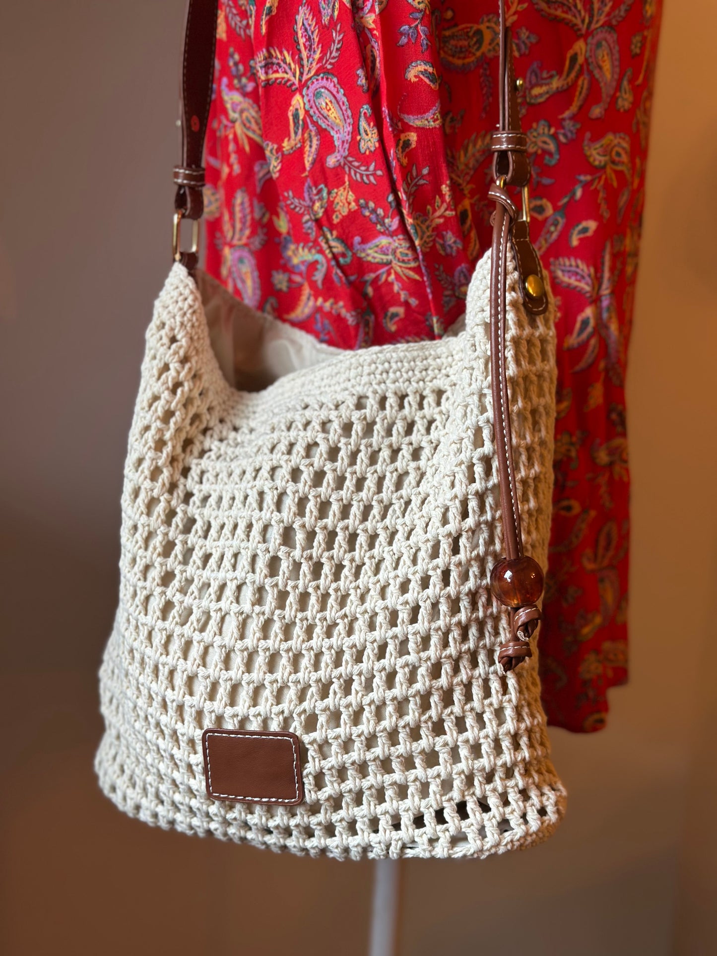 Sac bandoulière tressé crème et marron – Neuf