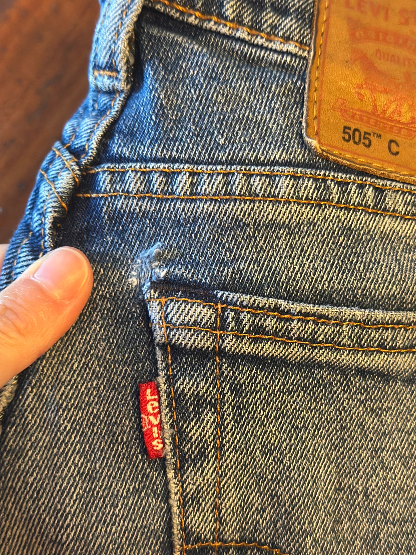 Jean Levi’s 505 C – Taille W25 L32 (équivalent 34/36 FR)