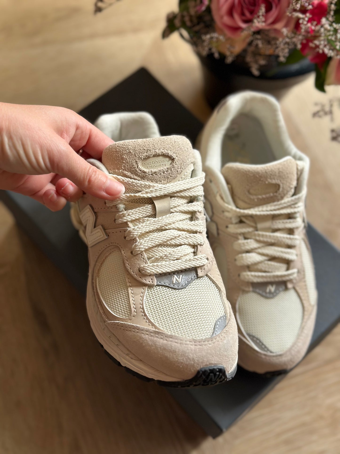 Basket New Balance 2002R beige P.36