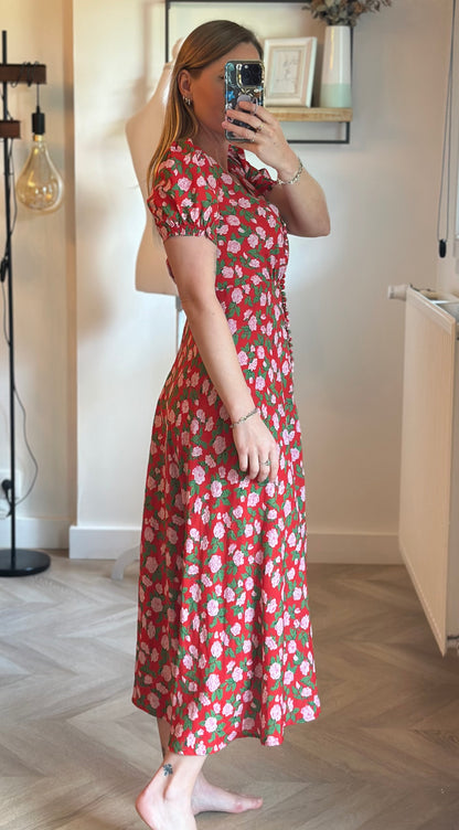 Robe longue fleurie rouge en soie T.36