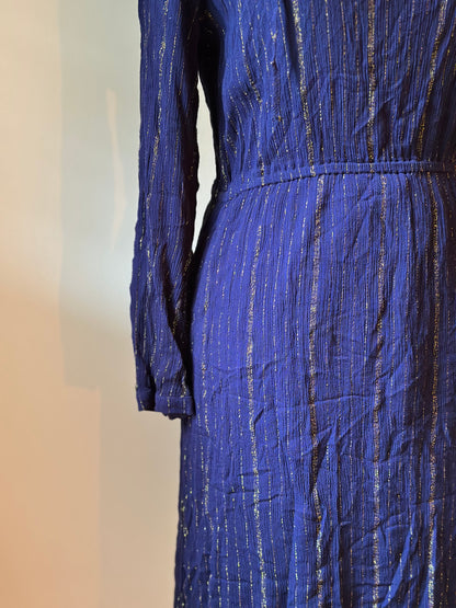 Robe midi fluide marine et lurex doré T.38