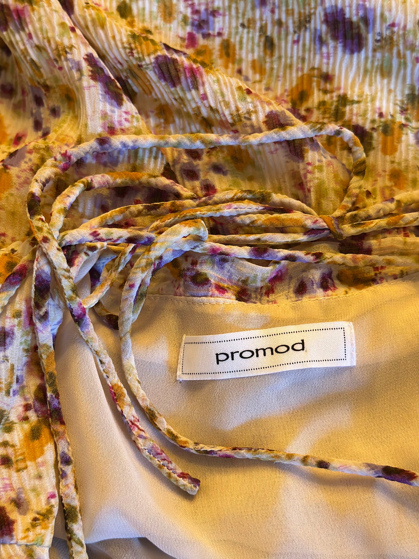 Robe longue fleurie T.42 – dos croisé réglable & doublée