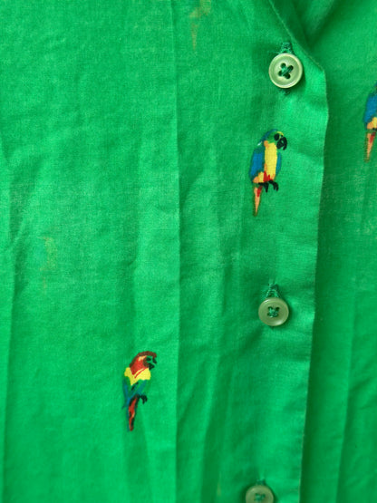 Chemise verte imprimé perroquets 100% coton T.38