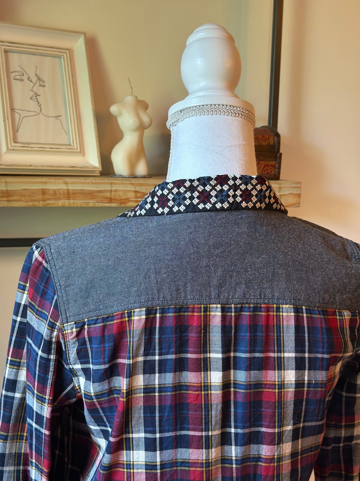 Chemise à carreaux T.36