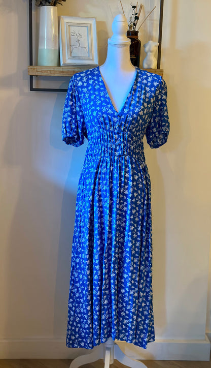 Robe longue fleurie bleue T.40